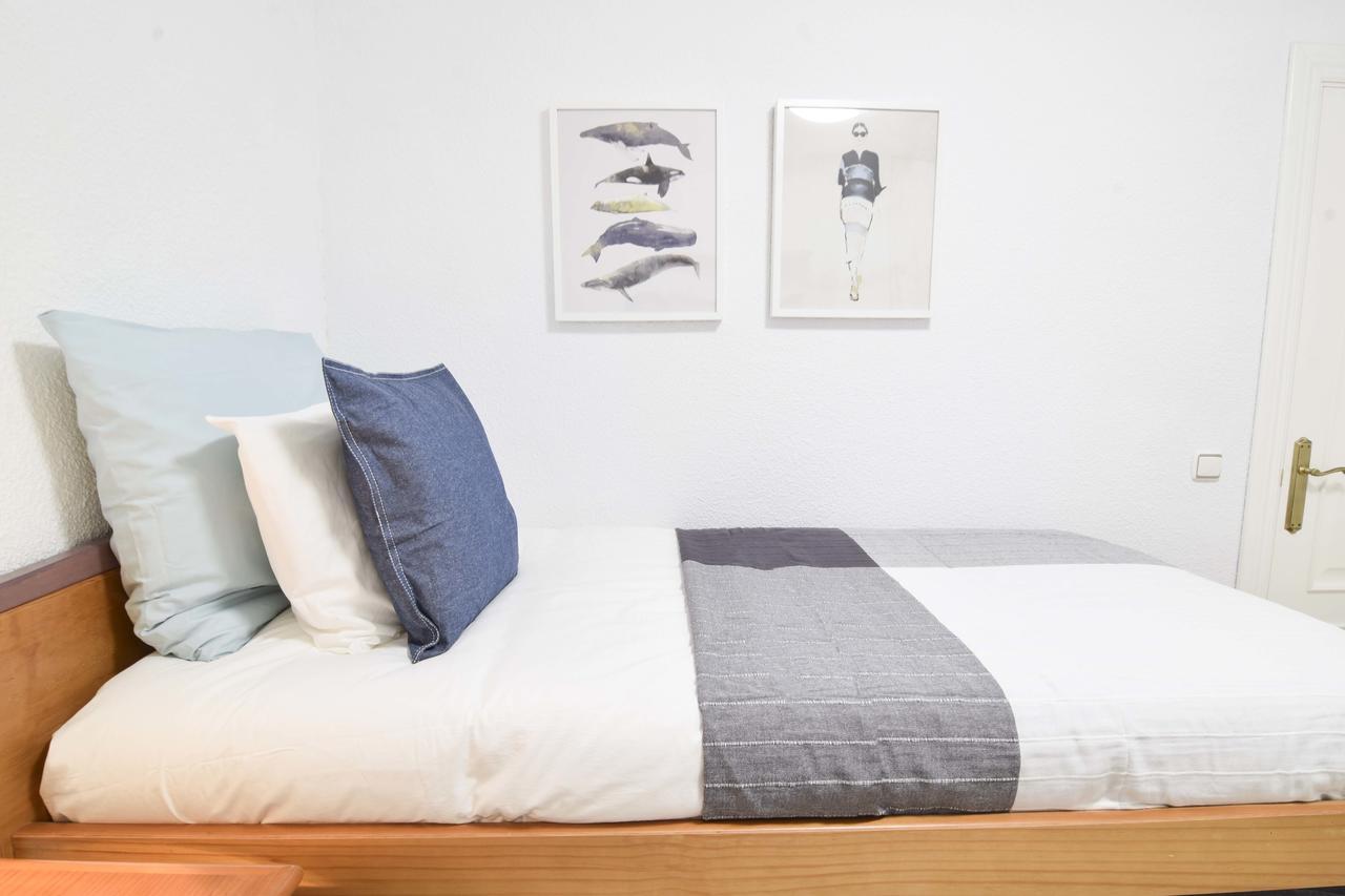 Letmalaga Economy Gevora Apartment ภายนอก รูปภาพ